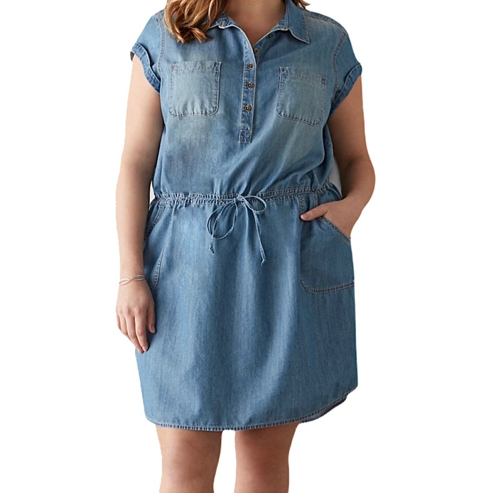 NWT Plus Size Medium Wash Chambray Shirtdress